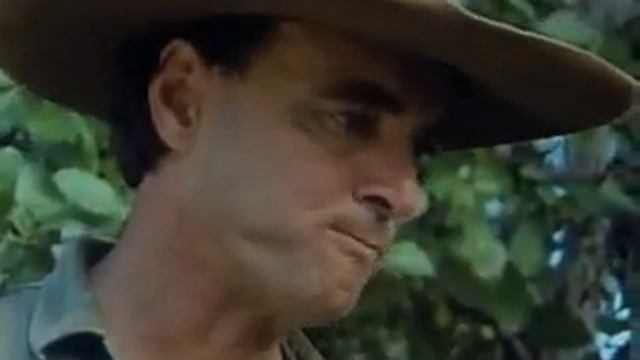 Les Hiddins - The Bush Tucker Man - East to West [part 1] смотреть онлайн