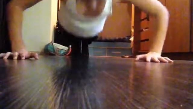 ЦЕЛЬ 30 ОТЖИМАНИЙ ЗА 10 ДНЕЙ ДЕНЬ 1 ПОЕХАЛИ!!! смотреть онлайн