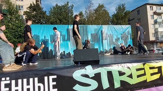 Танцевальный батл в стиле Hip Hop Pro. Шале (Санкт Петербург) VS Триша (Санкт Петербург).26.08.2023 смотреть онлайн