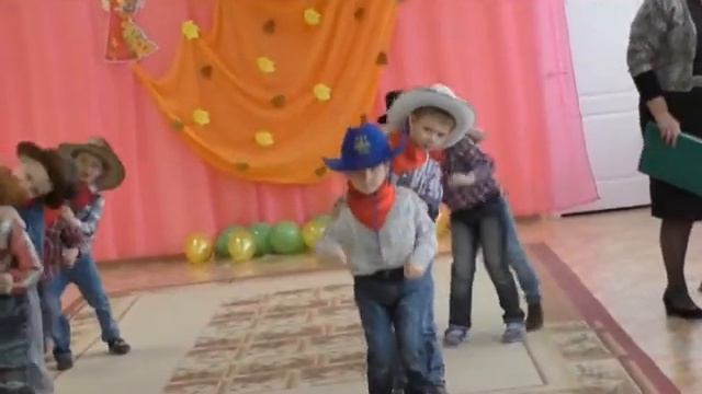 Праздник Осени 2017 Сад 2 смотреть онлайн