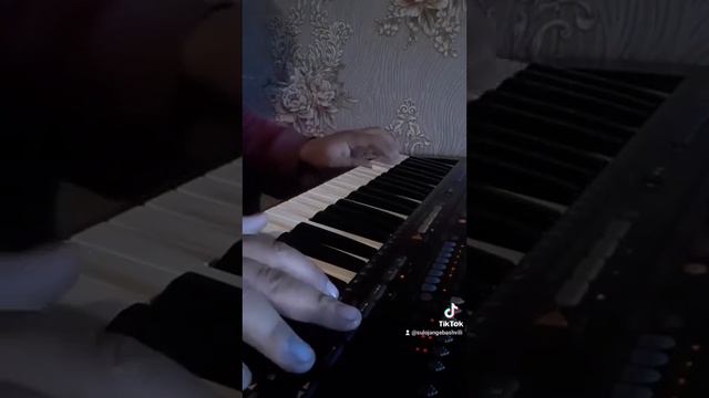 Yamaha psr 510 смотреть онлайн