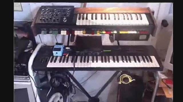 ROLAND SH -1000 (ACID BREAK BEAT) смотреть онлайн