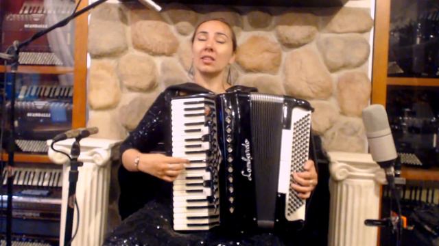 6363 - Black Lombardo Piano Accordion LM 41 120 $999 смотреть онлайн