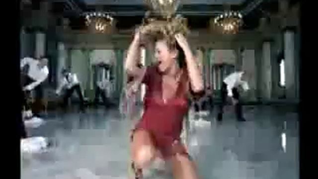 Paulina Rubio - Baila Casanova