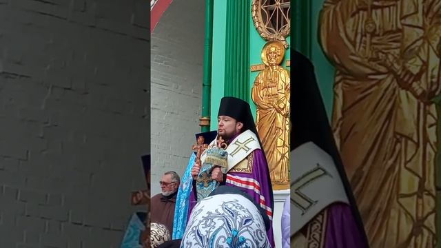 Чтение акафиста иконе Иверской Божией матери в день ее праздника в часовне на Красной площади смотреть онлайн
