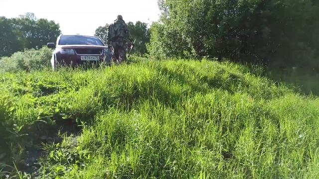Взяли удочки и поехали с мужем на водоёмы кормить мошкару. Озеро Тартма и река Томь. смотреть онлайн