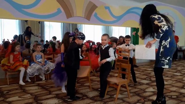 Праздник в Детском саду №299 к 8 марта. Старшая группа. смотреть онлайн