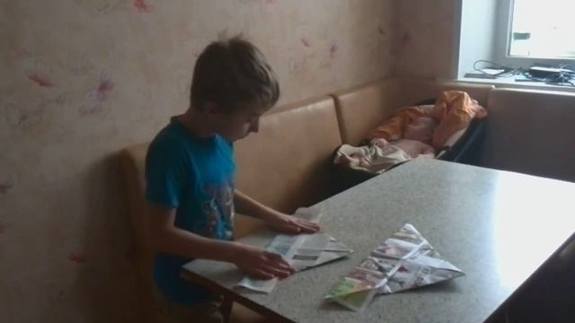 Как сделать пилотку (шапку) из газеты смотреть онлайн