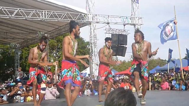 Knife Dancing from Bougainville Island PNG, смотреть онлайн