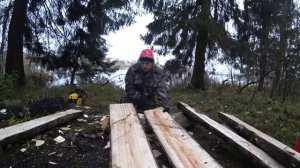 Стол из бревен своими руками. Уборка в лесу. Уборка мусора у озера в Гатчине