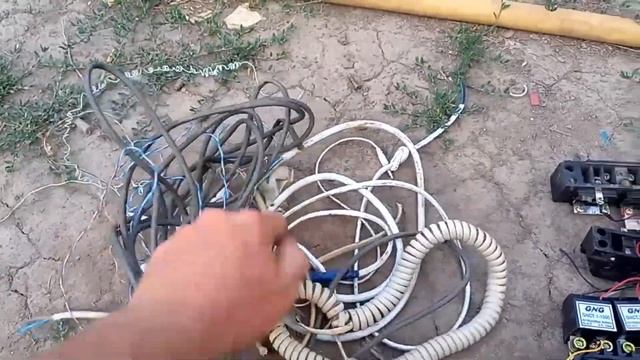 Находки на свалке. Старые кинжалы с клеймом, немного серебра и часы. смотреть онлайн