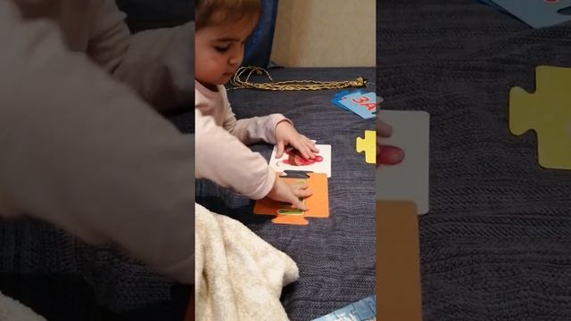 Учимся читать. Ребёнок учится читать. Читаем по слогам. смотреть онлайн