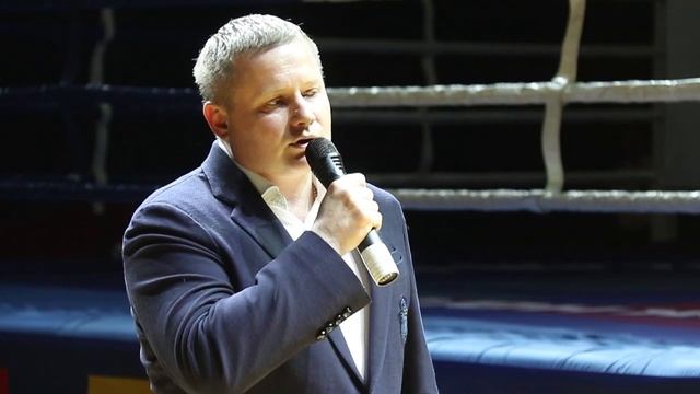В Анапе проходит первенство России по боксу среди юношей смотреть онлайн