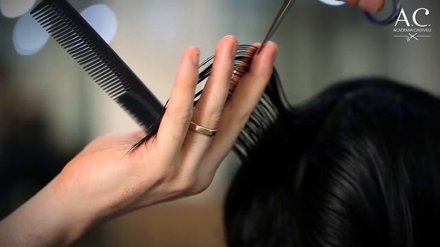 COMO FAZER CORTE SHORT BOB смотреть онлайн