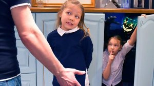 Балди похитили! Получила двойку! Как Ксюша спрятала сестру от папы!