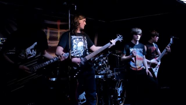 Obliterator Live at Fox n newt смотреть онлайн
