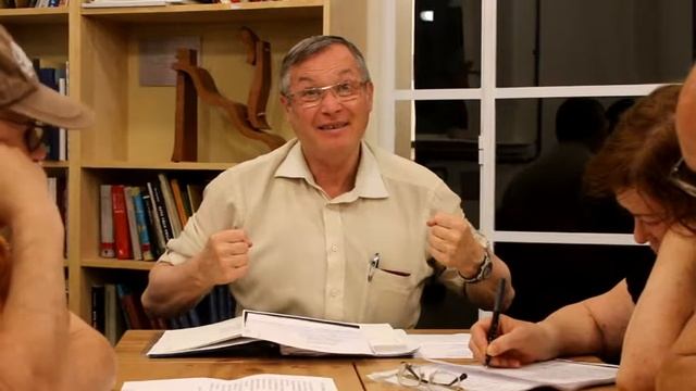 Рав Зеэв Султанович представляет к переводу ст-е У-Ц. Гринберга "לרגע קט ונדיר". смотреть онлайн