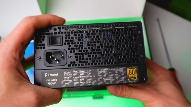 СТИЛЬНЫЙ ХОЛОДНЫЙ ПК НА RTX 3070 В MICRO-ATX КОРПУСЕ смотреть онлайн