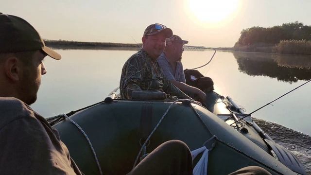 Незвичний спосіб буксировки лодки (Буксировка навпаки) смотреть онлайн