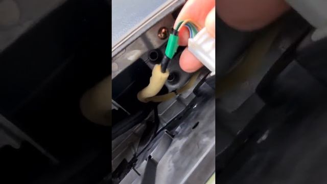 Nissan Elgrand 2005 E51 - Fuel Gauge error - no recall mod смотреть онлайн