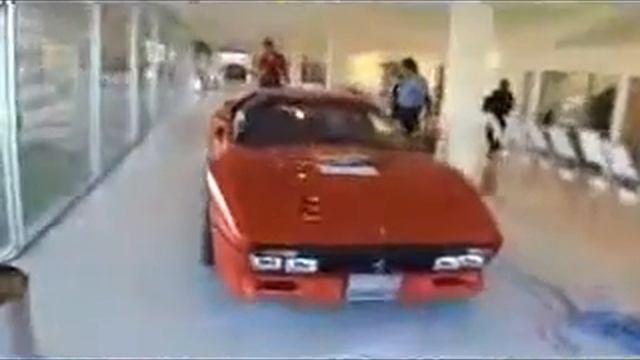 Ferrari Maserati of Silicon Valley owner Giacomo Mattiolli describes a 1985 Ferrari 288 GTO смотреть онлайн