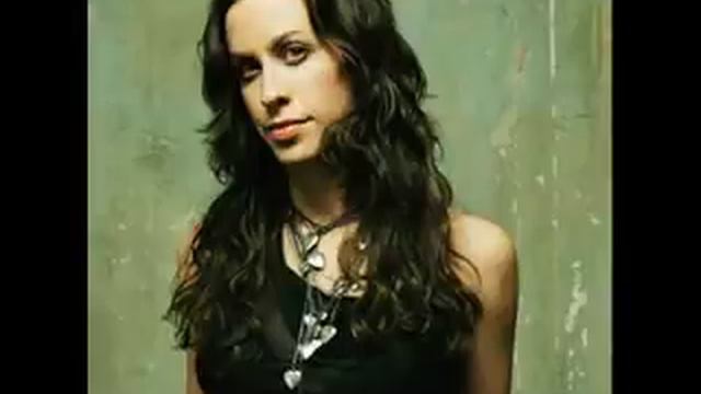 Alanis Morissette - I'm A Bitch смотреть онлайн