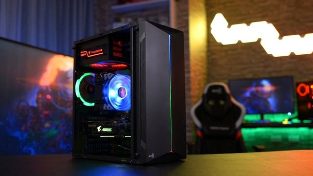 AeroCool Split Mid Tower Case - 13 Lighting Modes смотреть онлайн