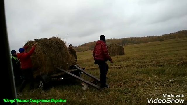 Хочет пей, а хочеш пой, все равно навоз таскай;)