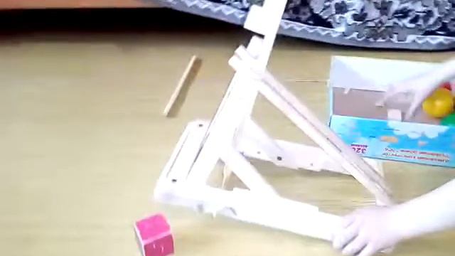 Сделал с сыном (6 лет) катапульту))) смотреть онлайн