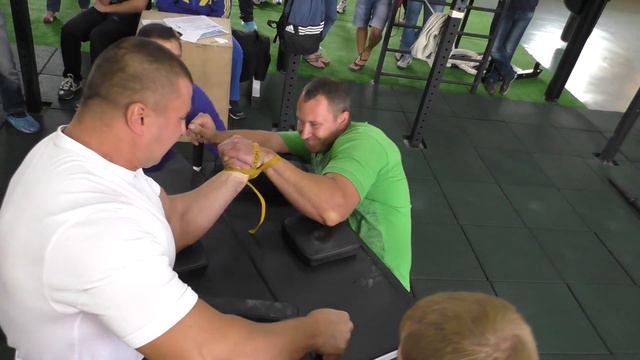 открытый чемпионат фитнес-клуба "DOPING" по армспорту смотреть онлайн