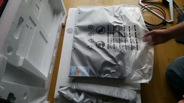 Benq Mobiuz EX2510 Unboxing смотреть онлайн