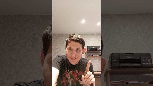 Влог пианиста, о Девушке (советую прогружаясь в музыку) смотреть онлайн