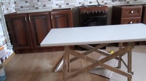 Как самостоятельно установить столешницу на кухне
