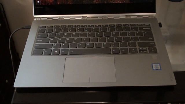 How to Turn on Lenovo Yoga Keyboard Light смотреть онлайн