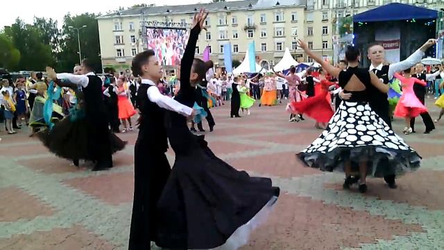 г.Березники, день города, флешмоб смотреть онлайн