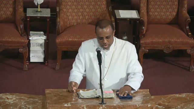 Sunday, April 2, 2023 (7:30 AM Service) смотреть онлайн