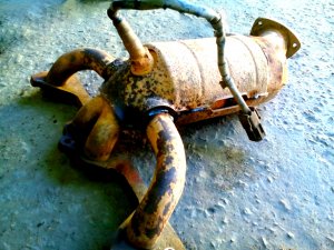 ЭТО ПРИЗНАК ЗАБИТОГО КАТАЛИЗАТОРА. Если ЗАБИТ КАТАЛИЗАТОР КАК ЗАВЕСТИ МАШИНУ?