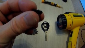 Выкидной ключ на Тойоту