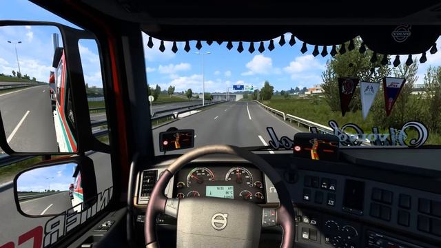 | ETS2 1.46 MOD | VOLVO MEGAMOD FH 16 PENDRAGON | OLD SCHOOL | OPEN PIPE | RANDOM GAMEPLAY смотреть онлайн