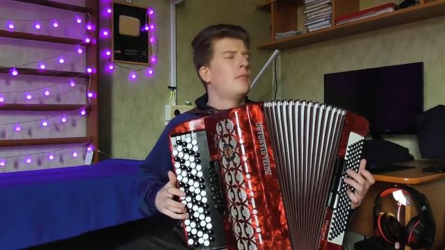 Леший На Болоте На Максималках На Баяне смотреть онлайн