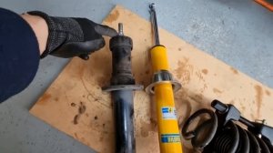 BMW X3 F25 Rear Shocks Struts Replacement  33526796317