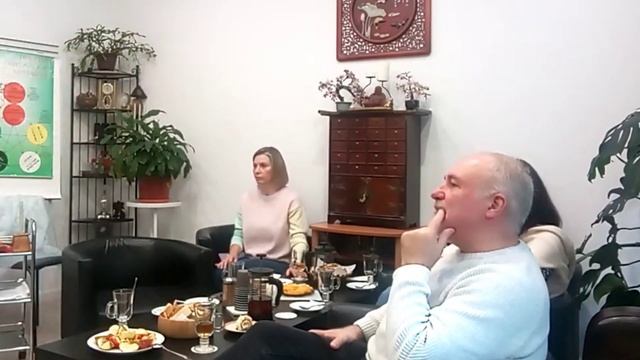 ЛАЙФХАКИ по КИТАЙСКОЙ МЕДИЦИНЕ: встреча с практиками, жизненные вопросы здоровья смотреть онлайн