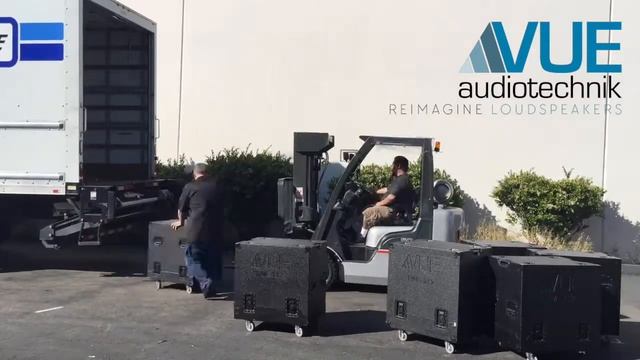 Truck Loading for Chandler Center AZ Demo смотреть онлайн