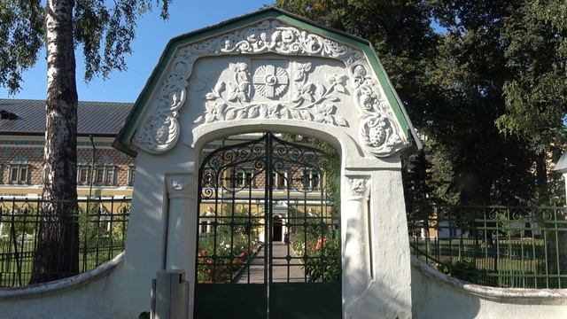 Trinity Lavra of St. Sergius / Троице-Сергиева Лавра смотреть онлайн