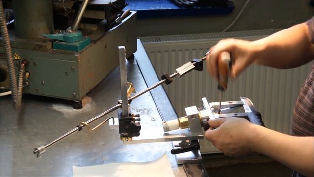 Китайские алмазные камни. Тест 3, сталь Р6М5. смотреть онлайн