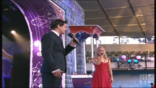 Lucy Durack Rob Mills Grown Up Christmas List . смотреть онлайн