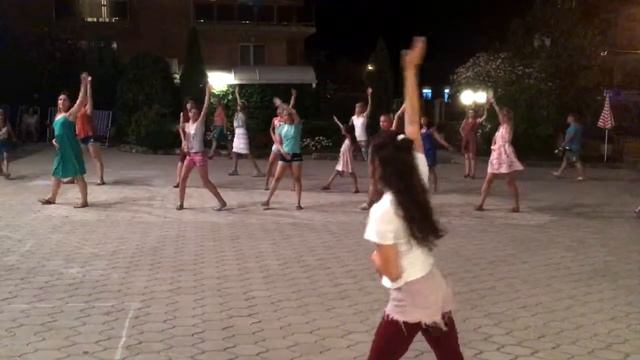 Зумба 2017, Отель Чайка Дедеркой смотреть онлайн