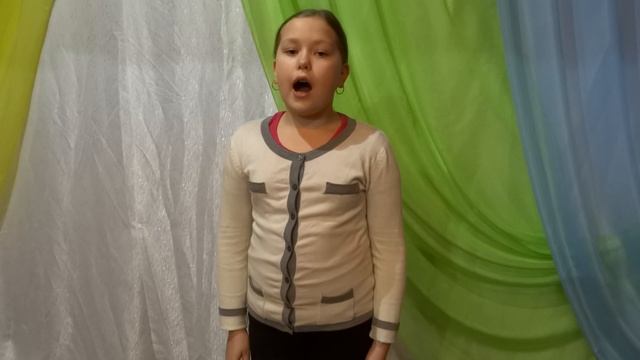 М. Цветаева «В классе». Читает Полина Хотемова смотреть онлайн