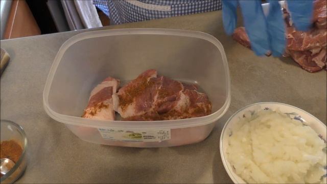 БАРБЕКЮ НА БАЛКОНЕ смотреть онлайн