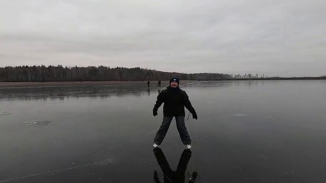Каток! Озеро Сегденское. 27.11.2019 смотреть онлайн